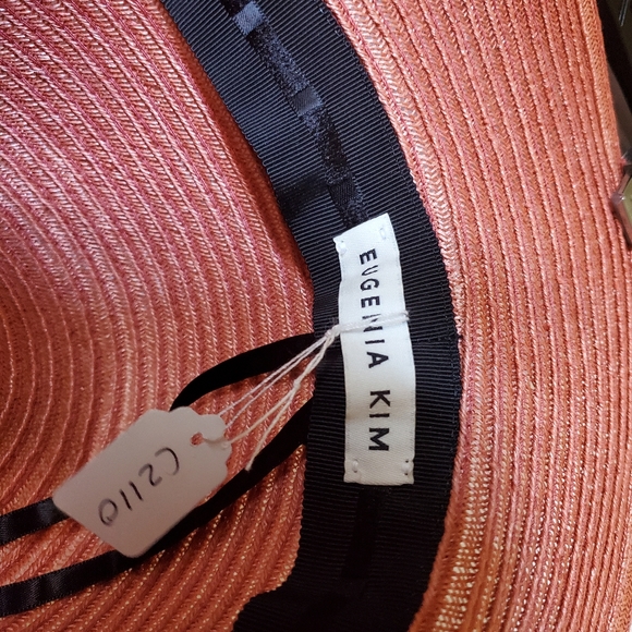NWT Eugenia Kim hat